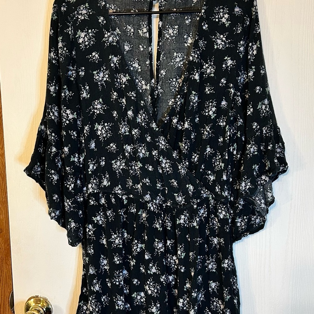 American Eagle Floral Romper
